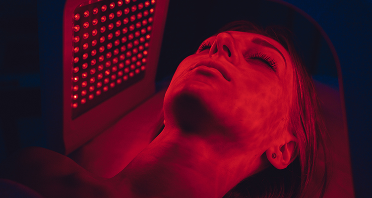 Does Red Light Help You Sleep? - Somnus Therapy